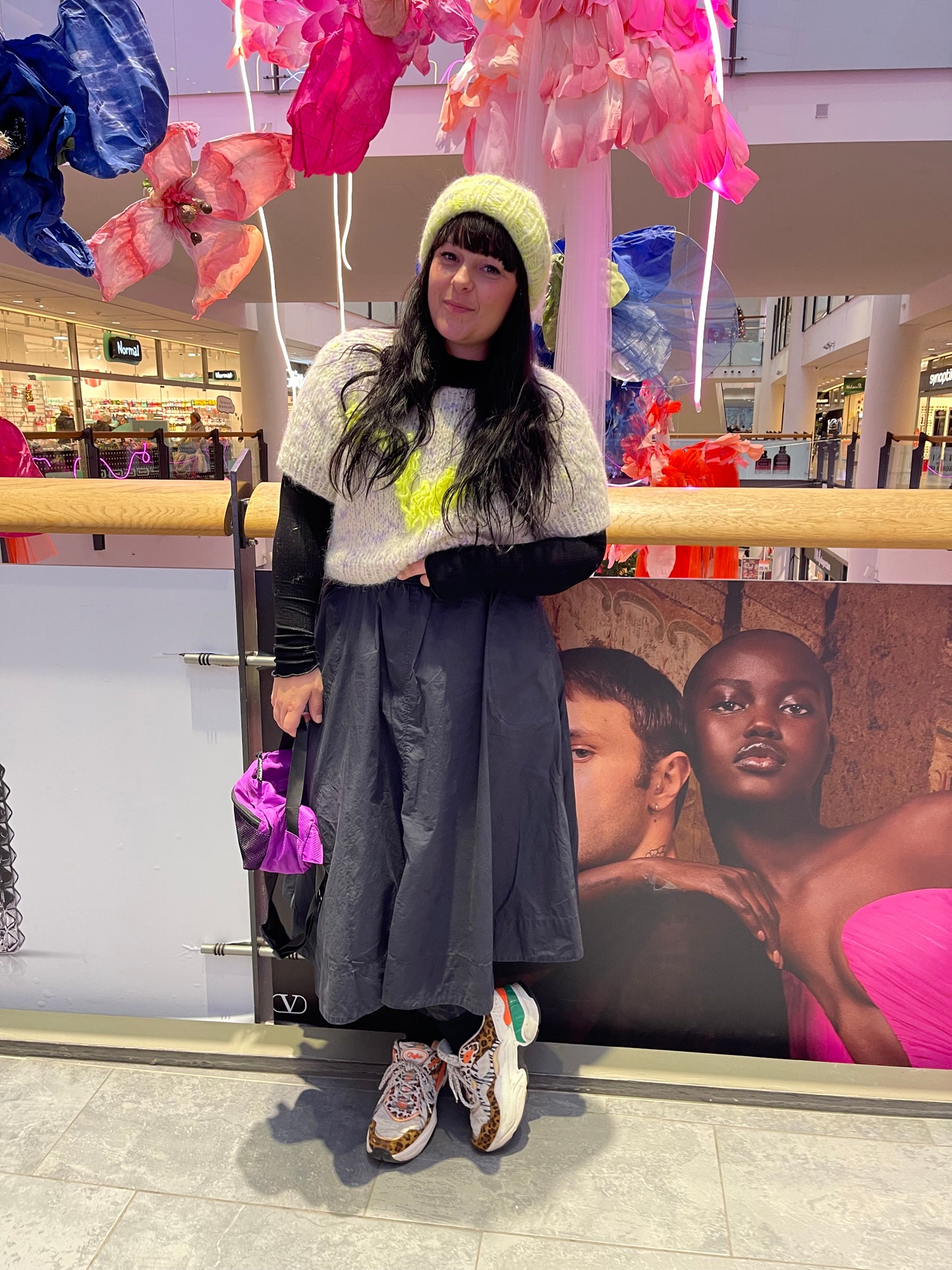 Flyffy Fringe Tee - Voksen (dansk)