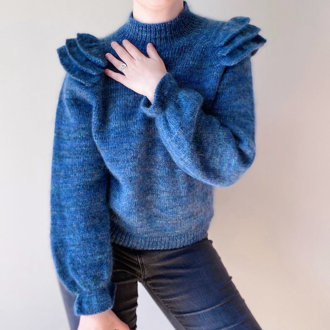 Rufflegalore Sweater - Adult (english)