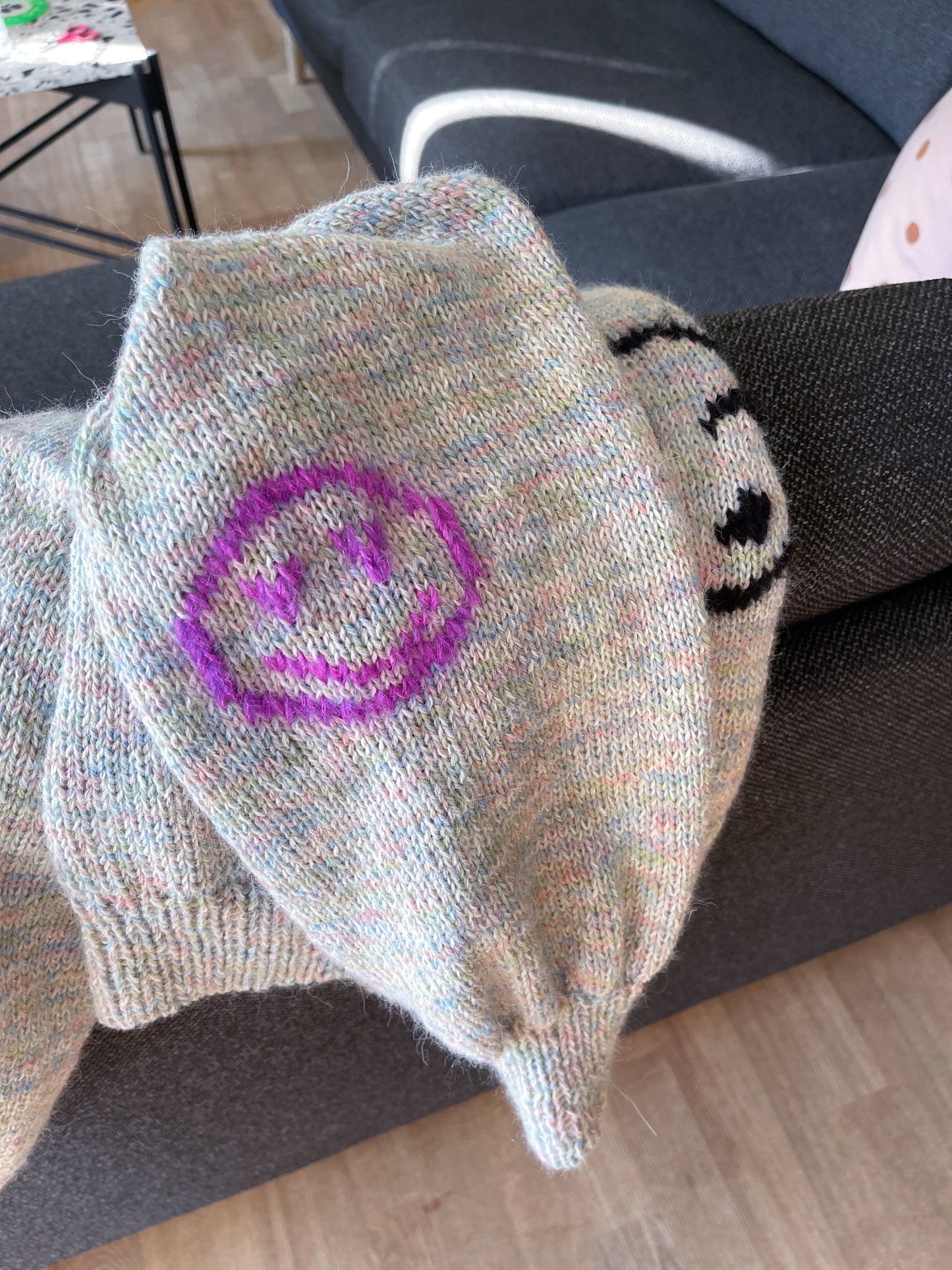 Just be happy Sweater - Voksen (dansk)